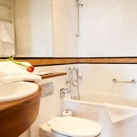 Lubicz Otel