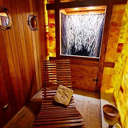 Lubicz Otel